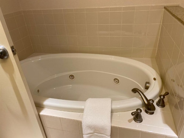 A Riverside Inn Travelodge by Wyndham image 26